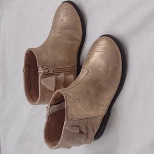 Toddler girls rose gold foil ankle boots